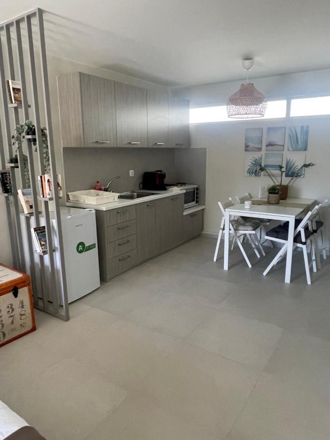 Sophia'S Apartment Saronida Εξωτερικό φωτογραφία